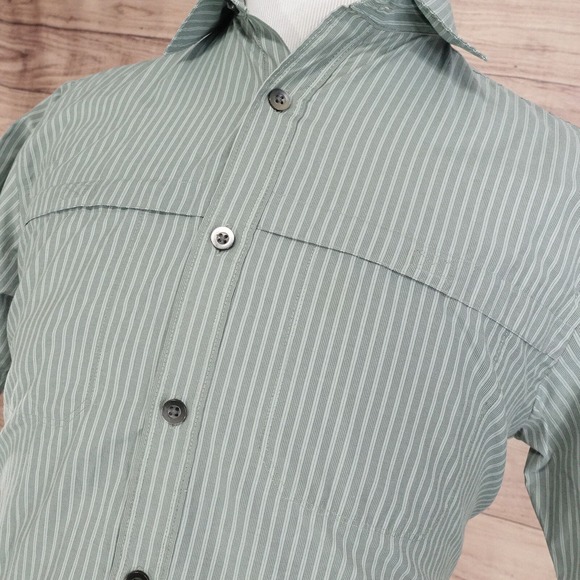 VAN HEUSEN SHORT SLEEVE GREEN STRIPED BUTTON DOWN SHIRT MENS SIZE M OUTDOORS - Picture 2 of 6